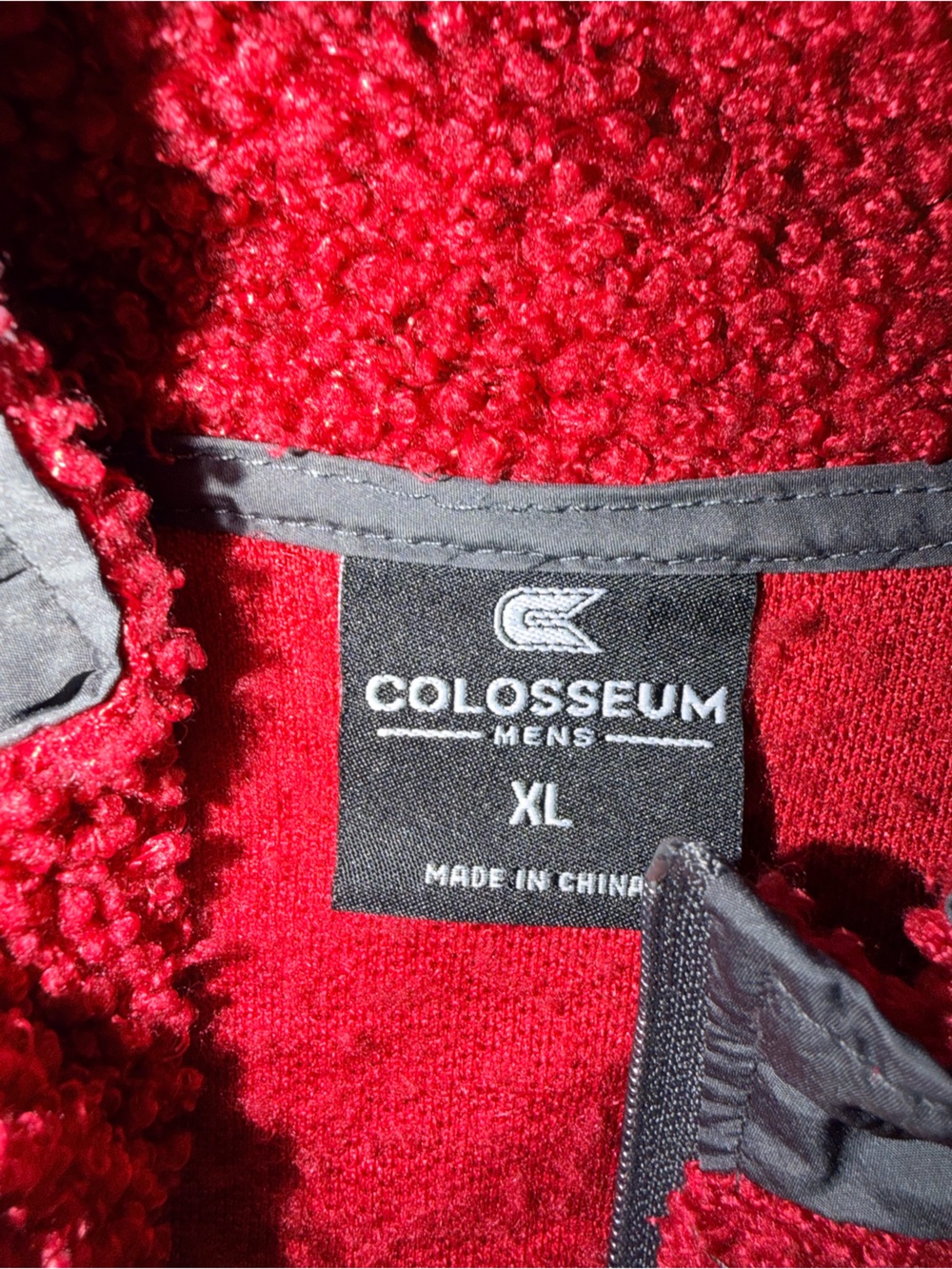 Colosseum Men's Red Sherpa Pullover with Black Trim - Picture 2 of 2